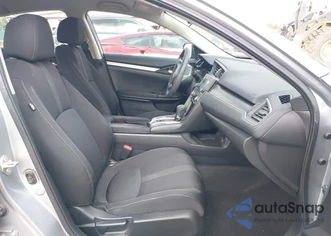 2017 Honda Civic Lx z USA, uszkodzony, nr VIN 2HGFC2F5XHH555935